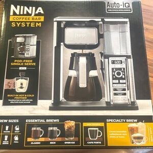 BRAND NEW IN BOX! Ninja Coffee Bar System with Auto-iQ Technology!